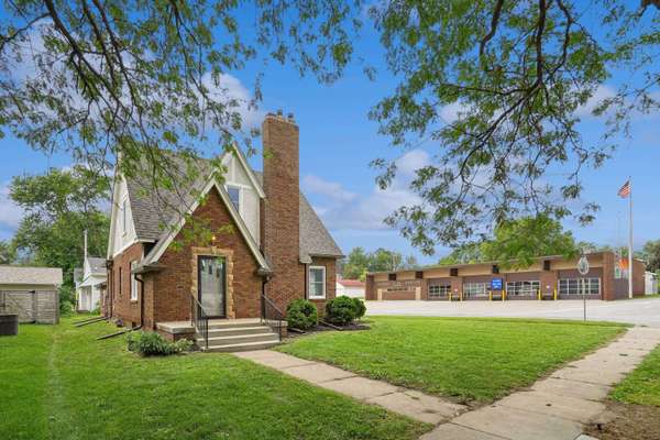 1134 10th ST, Nevada, IA 50201