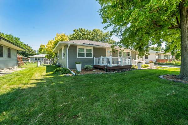 719 15th Street Place, Nevada, IA 50201