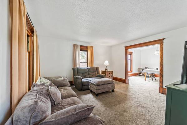 315 S Pine Street, Zearing, IA 50278