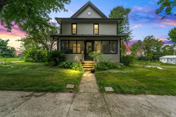 315 S Pine ST, Zearing, IA 50278