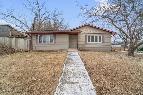 511 7th Street, Maxwell, IA 50161
