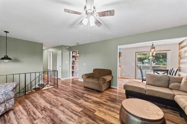 313 Lynne Drive, Nevada, IA 50201