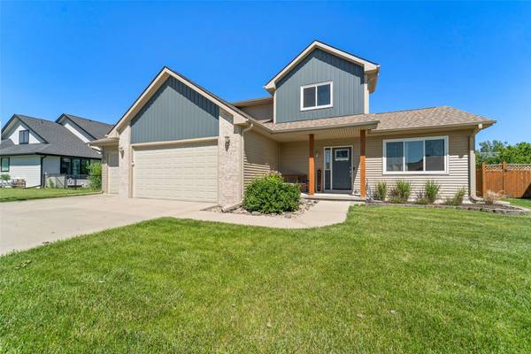 302 Upstill Street, Gilbert, IA 50105