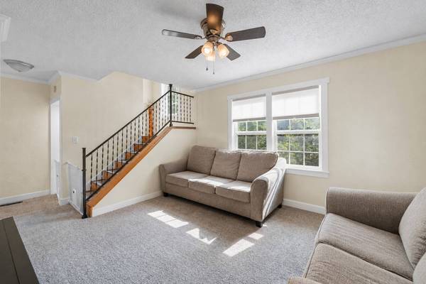 417 10th Street, Ames, IA 50010