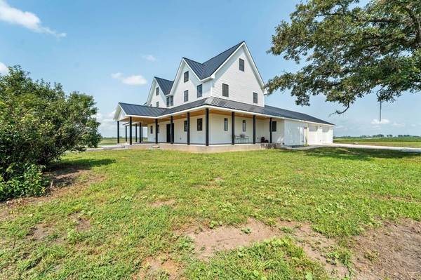 67944 200th Street, Nevada, IA 50201