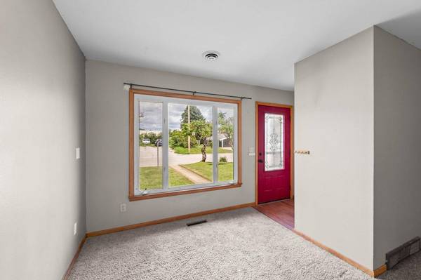 1032 C AVE, Nevada, IA 50201