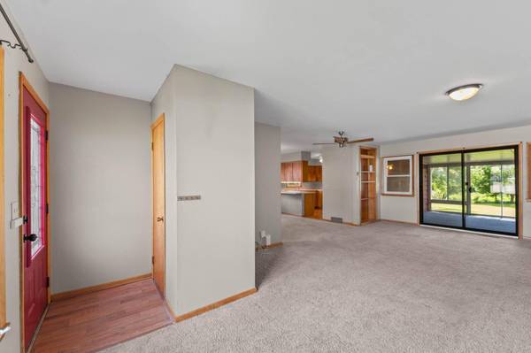 1032 C AVE, Nevada, IA 50201