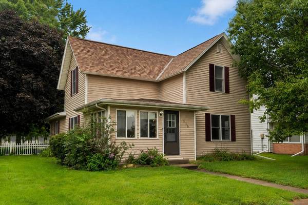 206 Warner ST, Colo, IA 50056