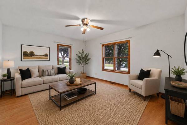 206 Warner ST, Colo, IA 50056