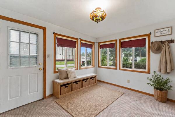 206 Warner ST, Colo, IA 50056