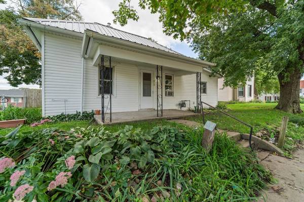 419 4th ST, Colo, IA 50056