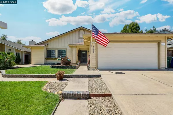 4305 Redwood Dr, Oakley, CA 94561