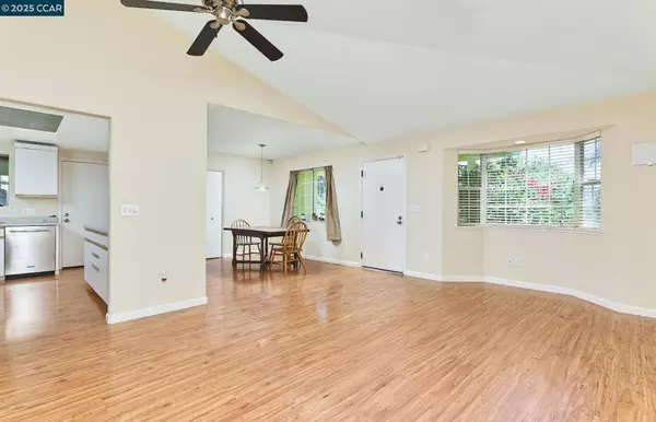 142 Randolph Rd, Pittsburg, CA 94565