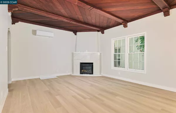 1335 Pine St, Pittsburg, CA 94565