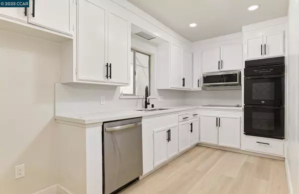 1335 Pine St, Pittsburg, CA 94565