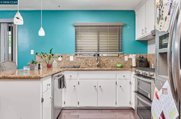 3586 Hillsborough Dr, Concord, CA 94520