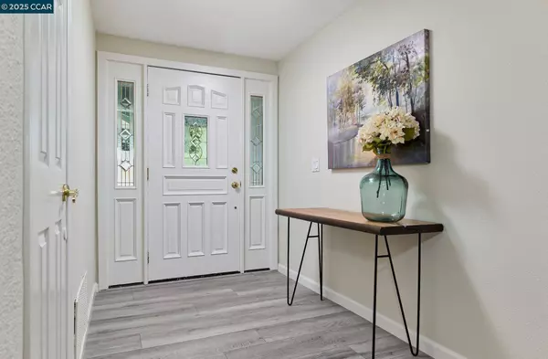 3296 Casa Grande Dr, San Ramon, CA 94583