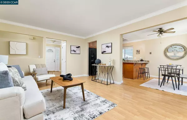 3972 Meadowbrook Cir, Pittsburg, CA 94565