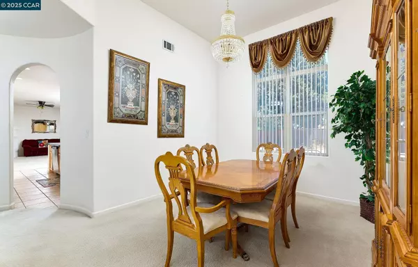 1835 Sanger Peak Way, Antioch, CA 94531