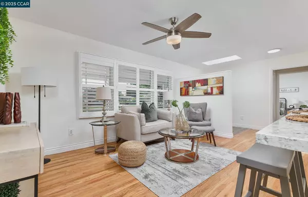 1555 Ayers Rd, Concord, CA 94521