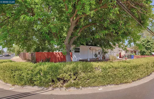 1555 Ayers Rd, Concord, CA 94521