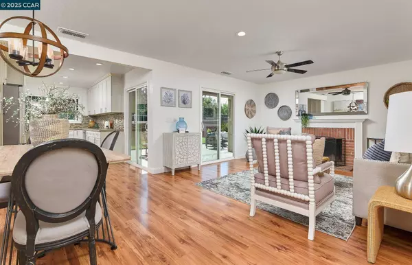 3242 Fitzpatrick Dr, Concord, CA 94519