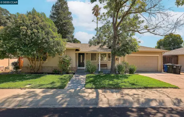 3242 Fitzpatrick Dr, Concord, CA 94519