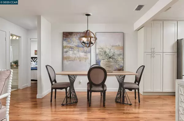 3242 Fitzpatrick Dr, Concord, CA 94519