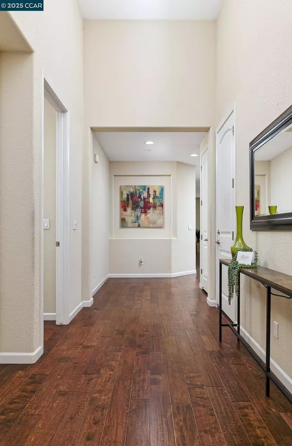 2447 Vallarta Dr, Bay Point, CA 94565