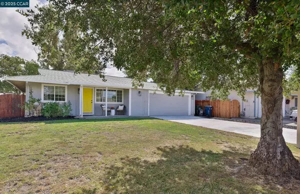 1333 Daisy Ln, Livermore, CA 94551