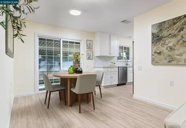 1333 Daisy Ln, Livermore, CA 94551