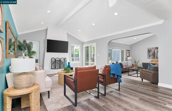 23 Capistrano Ct, Clayton, CA 94517