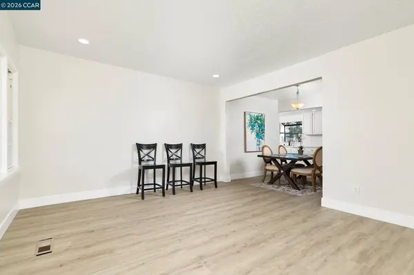 90 Manville Ave, Pittsburg, CA 94565