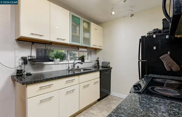 810 Oak Grove Rd #98, Concord, CA 94518