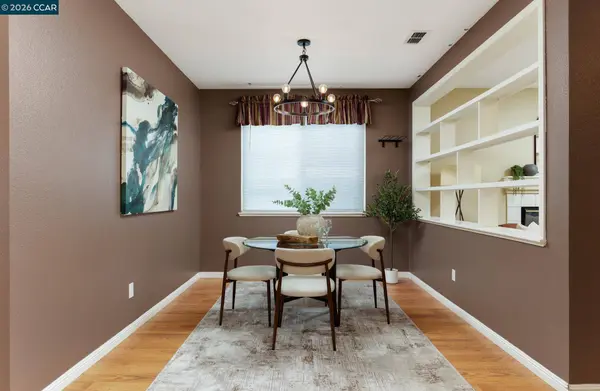 920 Turquoise St, Vacaville, CA 95687