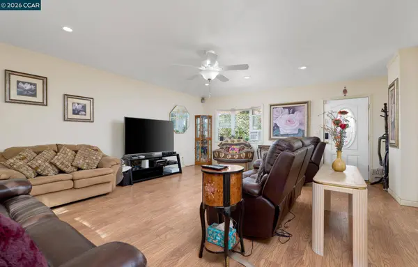 1307 D St, Antioch, CA 94509