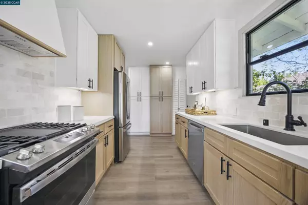 212 Indio Dr, South San Francisco, CA 94080