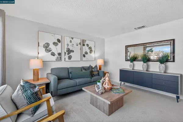 3904 Meadowbrook Cir, Pittsburg, CA 94565