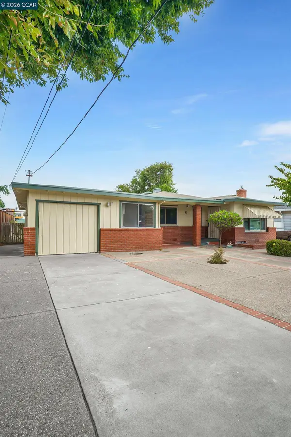 8 Water St, Bay Point, CA 94565