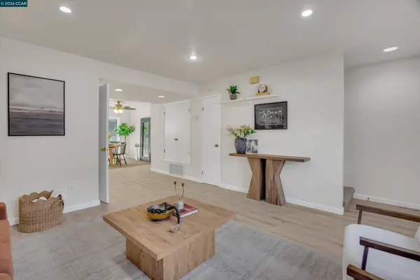 4344 Saint Charles Pl, Concord, CA 94521