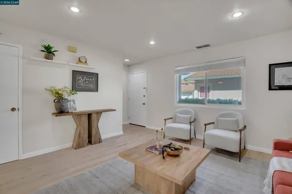 4344 Saint Charles Pl, Concord, CA 94521