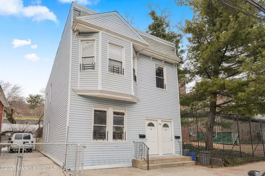 70 Gordon St #2, Staten Island, NY 10304-2014