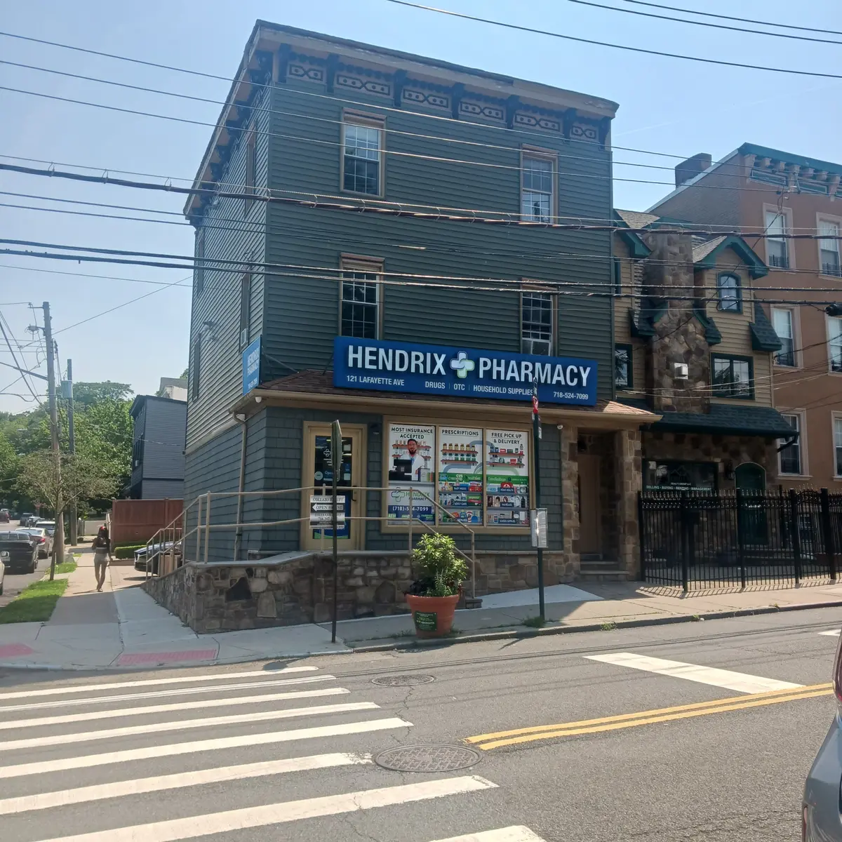 121 Lafayette Ave #3, Staten Island, NY 10301-1249