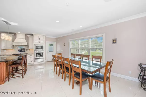 159 North AVE, Staten Island, NY 10314