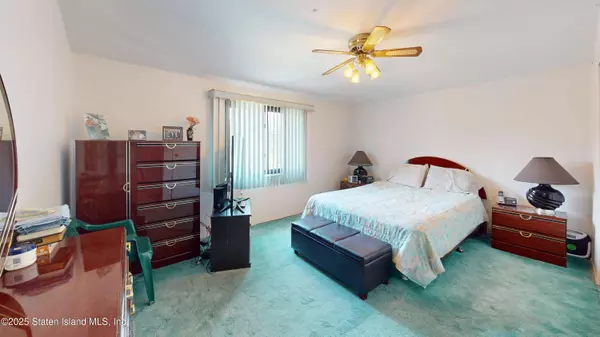 443 Willow RD E #1, Staten Island, NY 10314