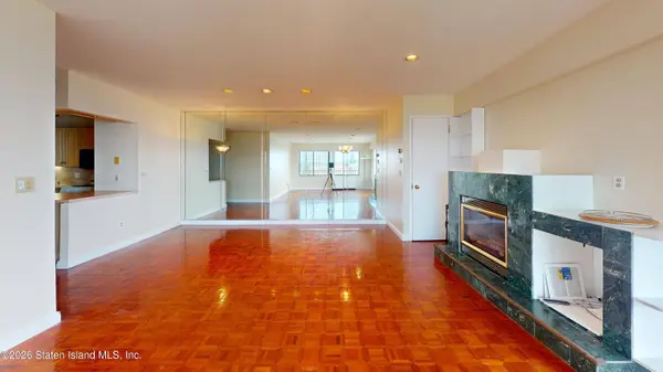 31 Hylan BLVD #12b, Staten Island, NY 10305