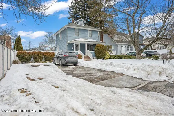 107 Station AVE, Staten Island, NY 10309