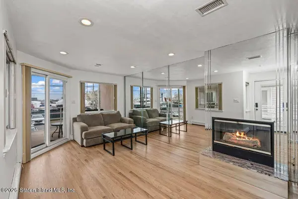 125 Mansion AVE, Staten Island, NY 10308