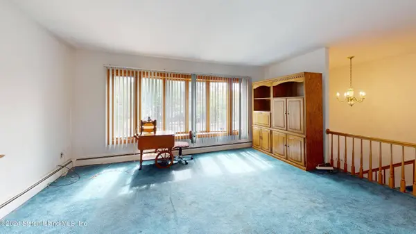 219 Ardsley ST, Staten Island, NY 10306