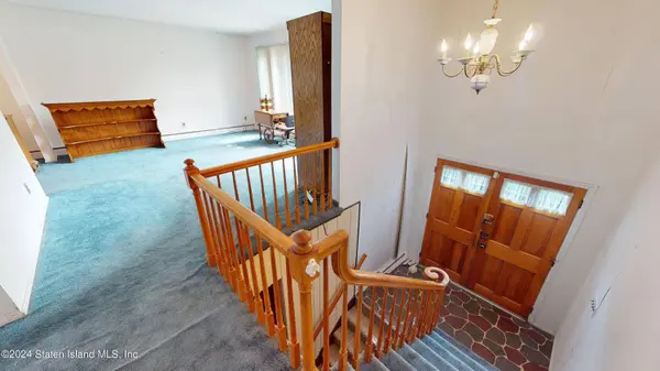 219 Ardsley ST, Staten Island, NY 10306